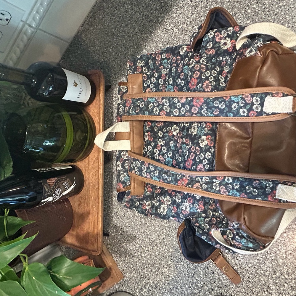 Mudd Floral Canvas Drawstring Backpack With Faux … - image 4